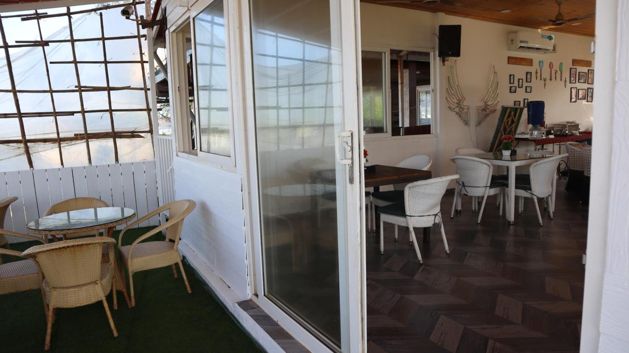 Maargit Beach Resort Mandrem Dış mekan fotoğraf