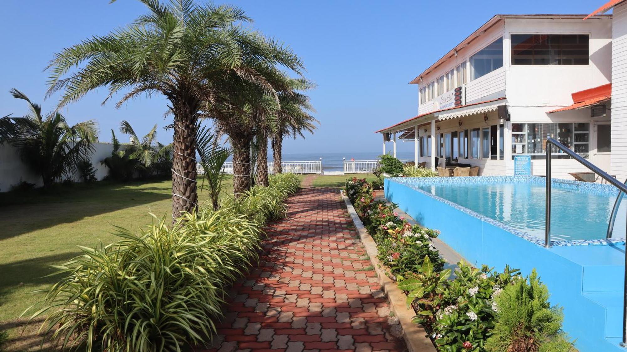 Maargit Beach Resort Mandrem Dış mekan fotoğraf