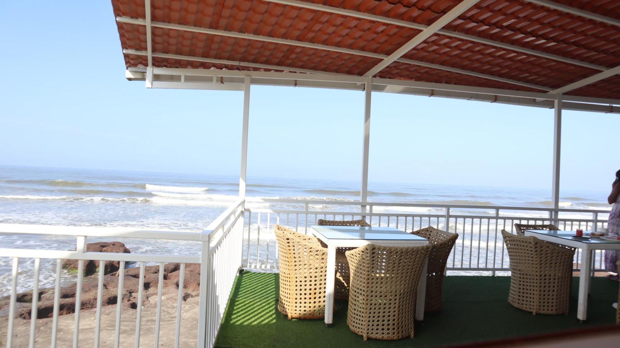 Maargit Beach Resort Mandrem Dış mekan fotoğraf